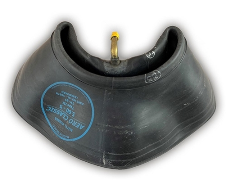 Tubo aeronautico 5.00-5, Wvtl. 90° TR87 lungo 28 mm (valvola corta) Tubo aeronautico 5.00-5, Wvtl. 90° TR87 lungo 28 mm (valvola corta)