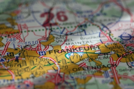 Carta ICAO Francoforte 2025 con rotte notturne a basso costo